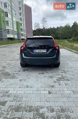 Универсал Volvo V60 2014 в 