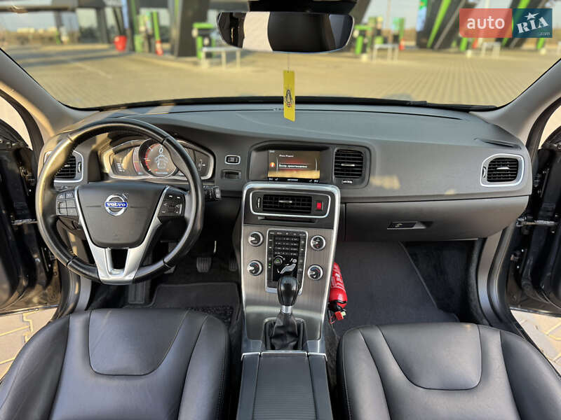 Універсал Volvo V60 2014 в Миколаєві