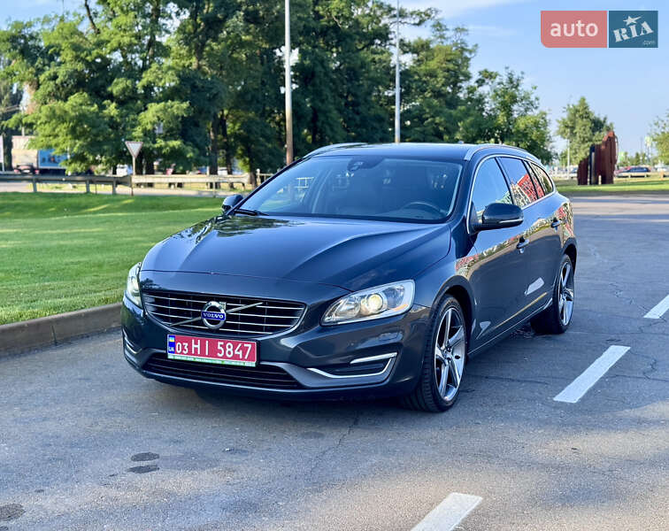 Универсал Volvo V60 2014 в Киеве