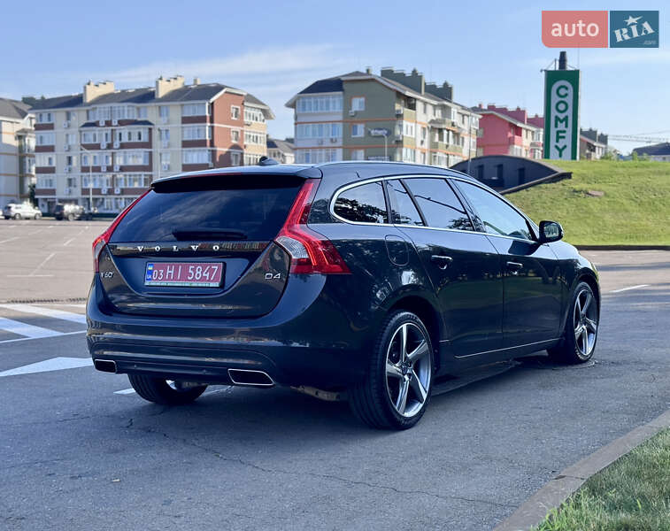 Универсал Volvo V60 2014 в Киеве