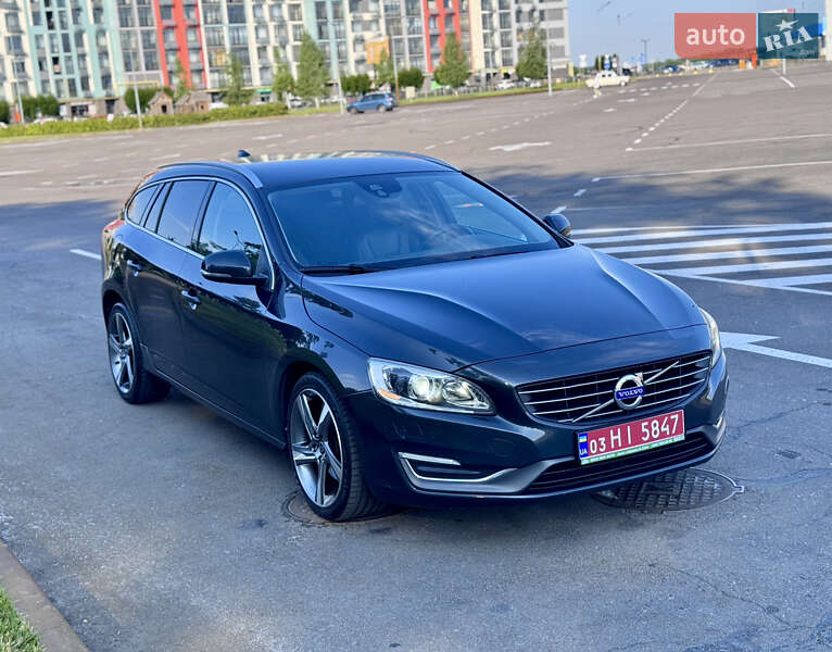 Универсал Volvo V60 2014 в Киеве