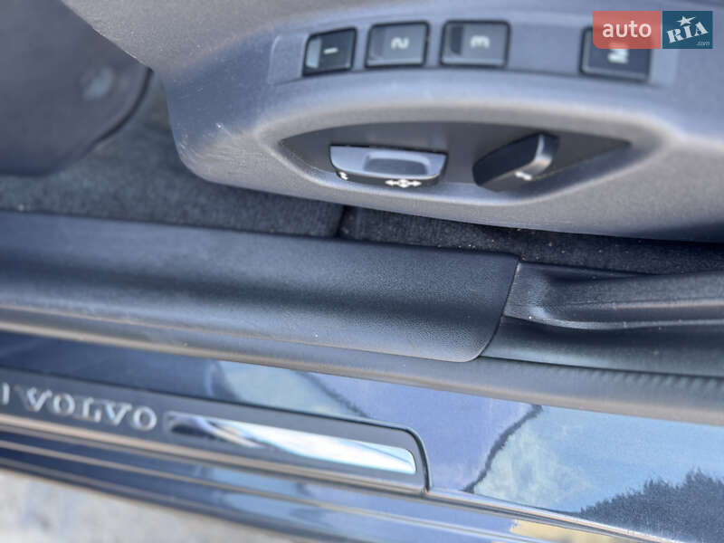 Универсал Volvo V60 2014 в Киеве