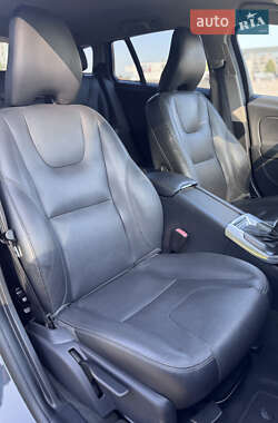 Универсал Volvo V60 2014 в 