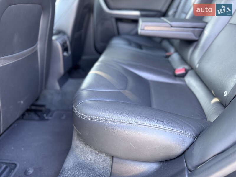Универсал Volvo V60 2014 в Киеве