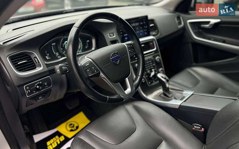 Універсал Volvo V60 2013 в Івано-Франківську