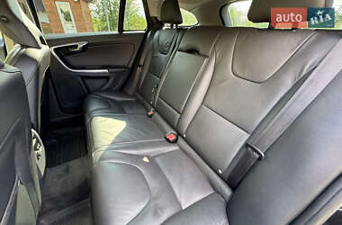 Универсал Volvo V60 2012 в 