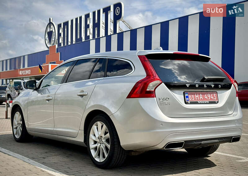 Универсал Volvo V60 2014 в Ровно