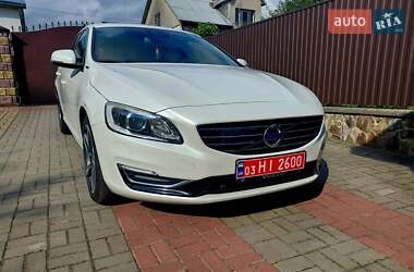 Универсал Volvo V60 2014 в 