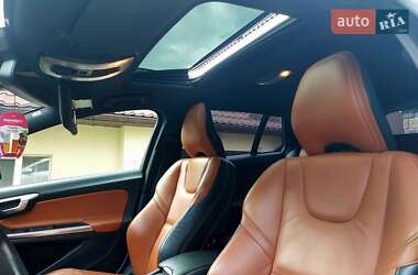 Универсал Volvo V60 2014 в 