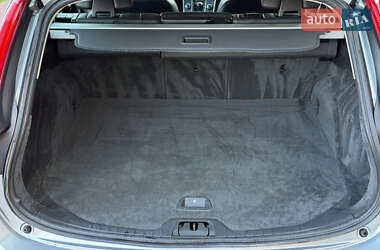 Универсал Volvo V60 2012 в 