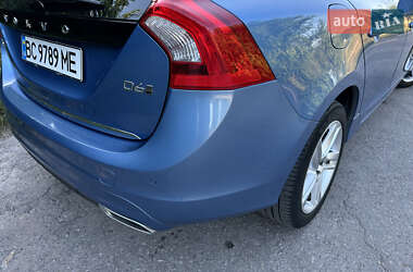 Универсал Volvo V60 2015 в 