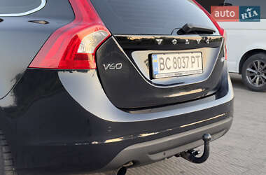 Универсал Volvo V60 2010 в 