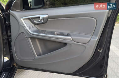 Универсал Volvo V60 2010 в 