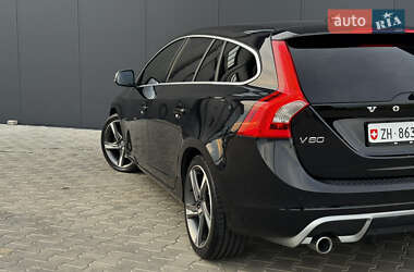 Универсал Volvo V60 2011 в 