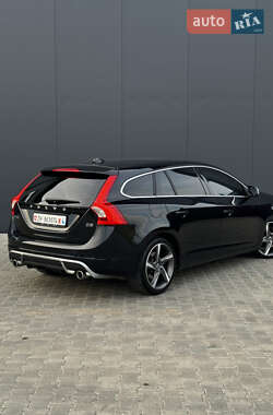 Универсал Volvo V60 2011 в 
