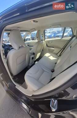 Універсал Volvo V60 2014 в 