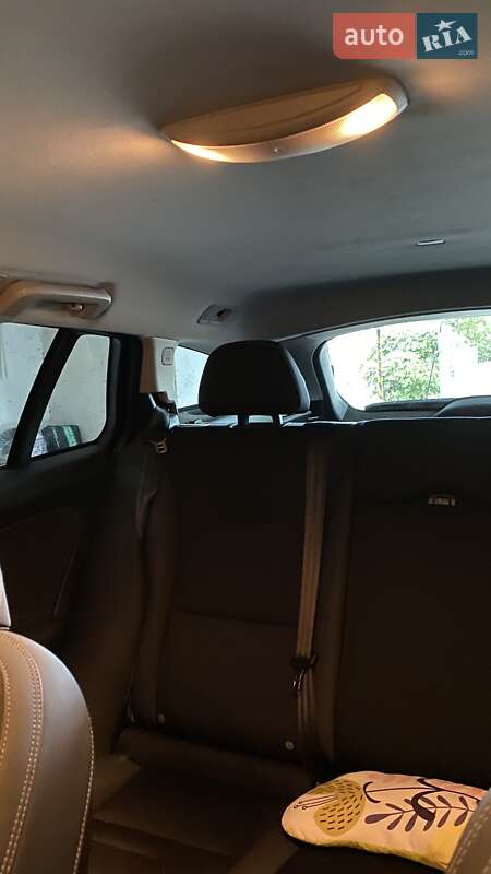 Універсал Volvo V60 2014 в Первомайську