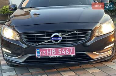 Универсал Volvo V60 2014 в 
