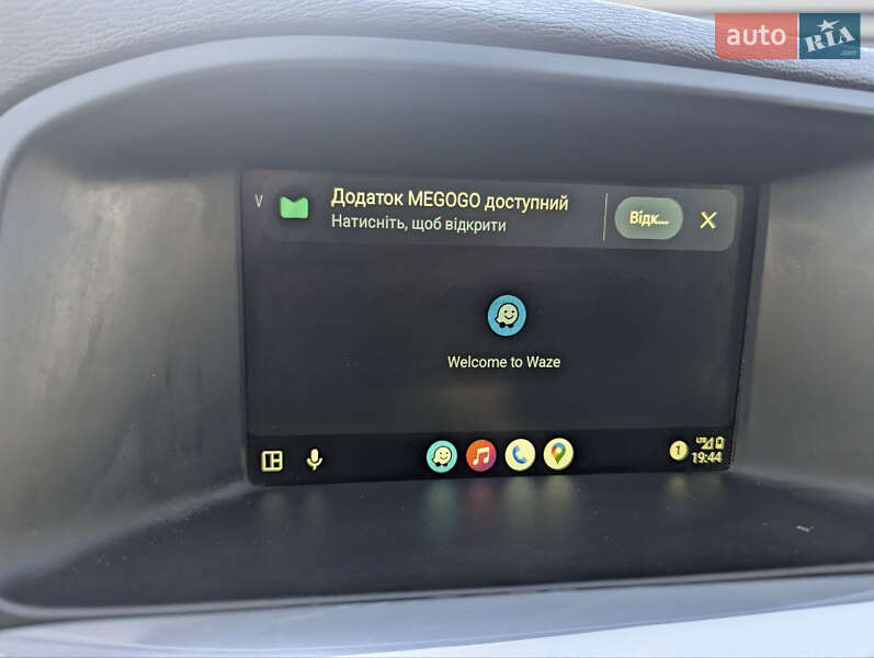 Универсал Volvo V60 2016 в Радехове