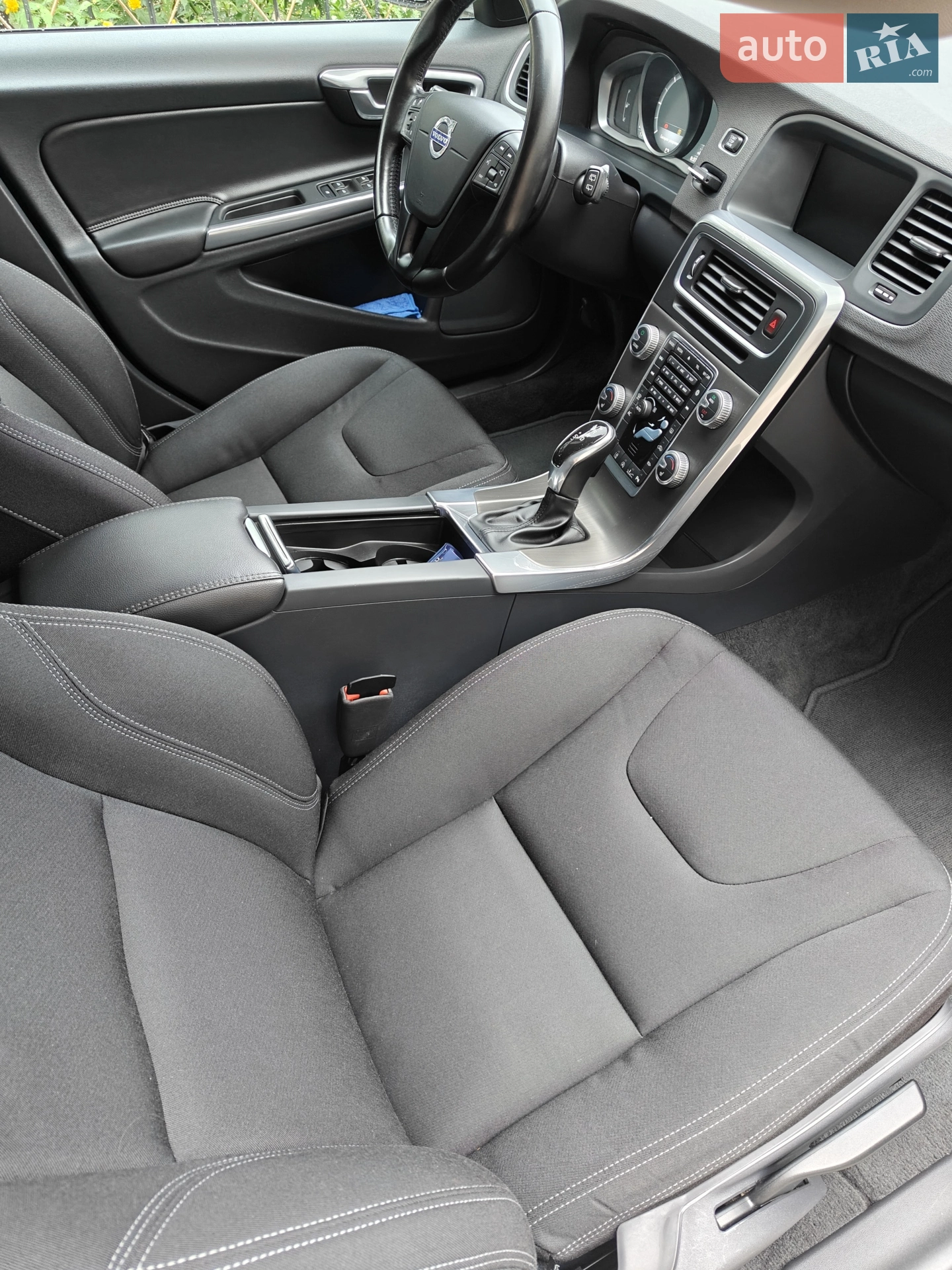 2015 Volvo V60 - мініатюра 4