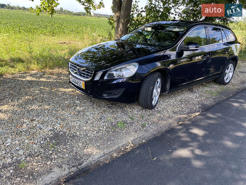 Volvo V60 2011