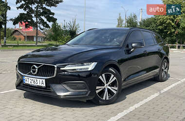 Универсал Volvo V60 2020 в 