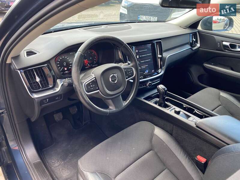 Универсал Volvo V60 2019 в Львове