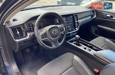 Универсал Volvo V60 2019 в 