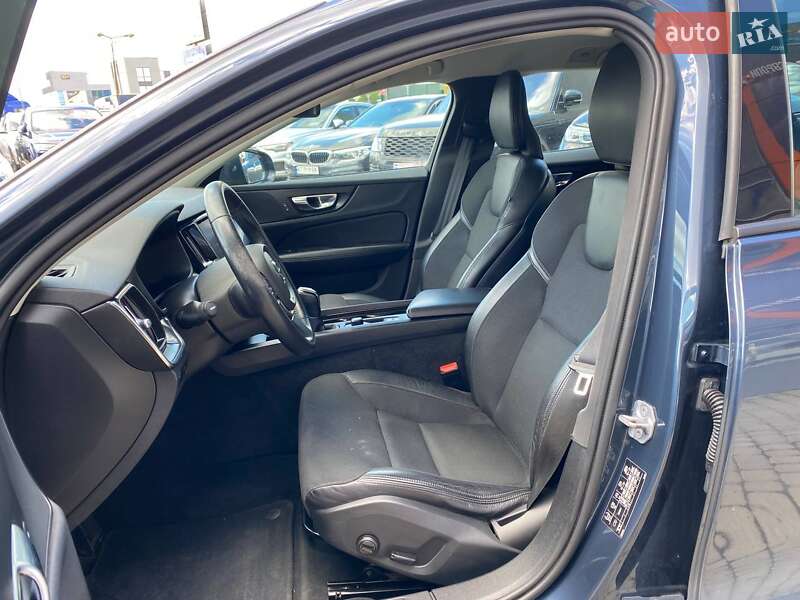 Универсал Volvo V60 2019 в Львове