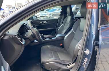 Универсал Volvo V60 2019 в 