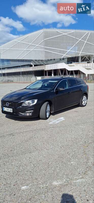 Универсал Volvo V60 2014 в Львове