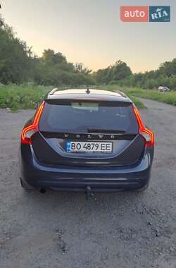 Универсал Volvo V60 2011 в 