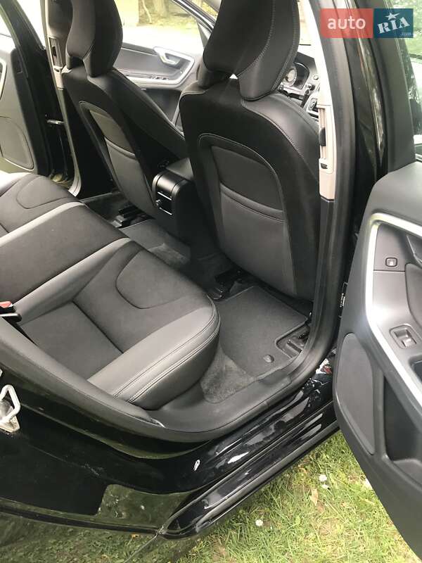 Универсал Volvo V60 2014 в Стрые