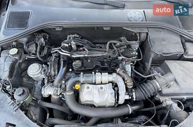 Универсал Volvo V60 2012 в 