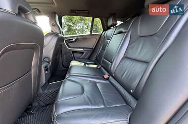 Универсал Volvo V60 2013 в 
