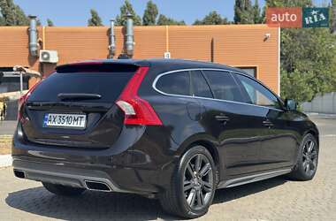 Универсал Volvo V60 2013 в 