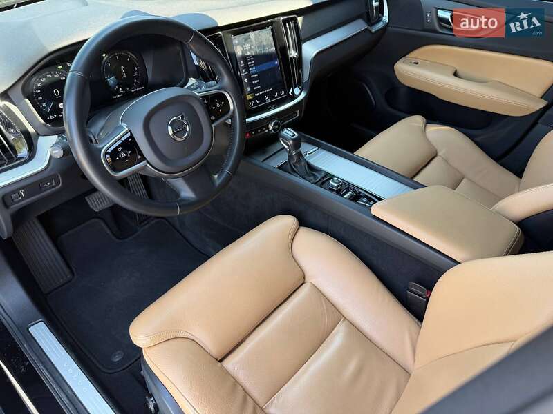 Універсал Volvo V60 2019 в Рівному фото 24 Універсал Volvo V60 2019 в Рівному