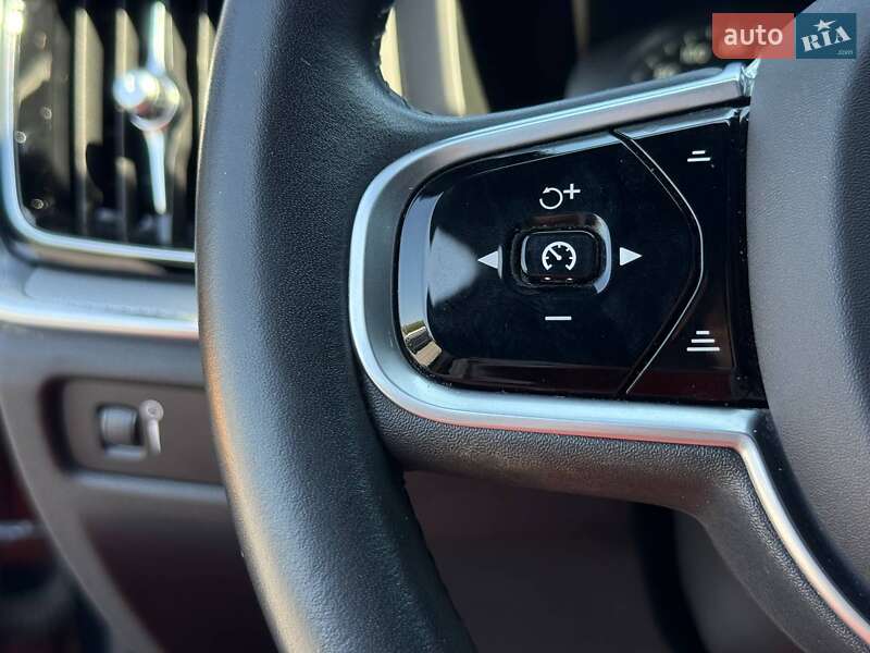 Універсал Volvo V60 2019 в Рівному фото 29 Універсал Volvo V60 2019 в Рівному