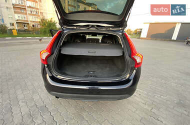 Универсал Volvo V60 2011 в 