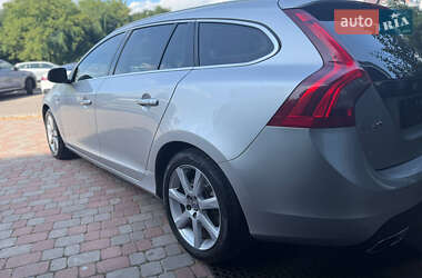 Универсал Volvo V60 2016 в 