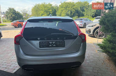 Универсал Volvo V60 2016 в 