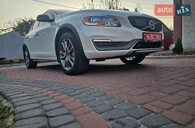 Универсал Volvo V60 2016 в 