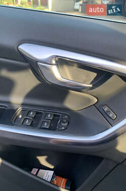 Универсал Volvo V60 2013 в 