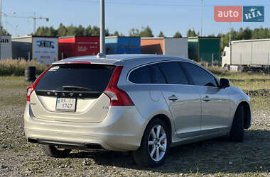 Универсал Volvo V60 2016 в 