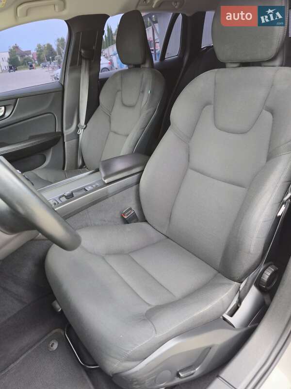 Универсал Volvo V60 2019 в Дрогобыче