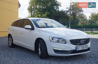 Универсал Volvo V60 2015 в 