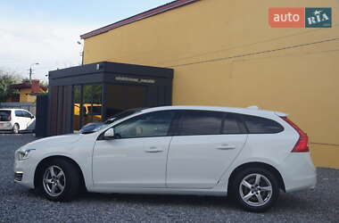 Универсал Volvo V60 2015 в 