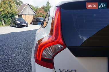 Универсал Volvo V60 2015 в 