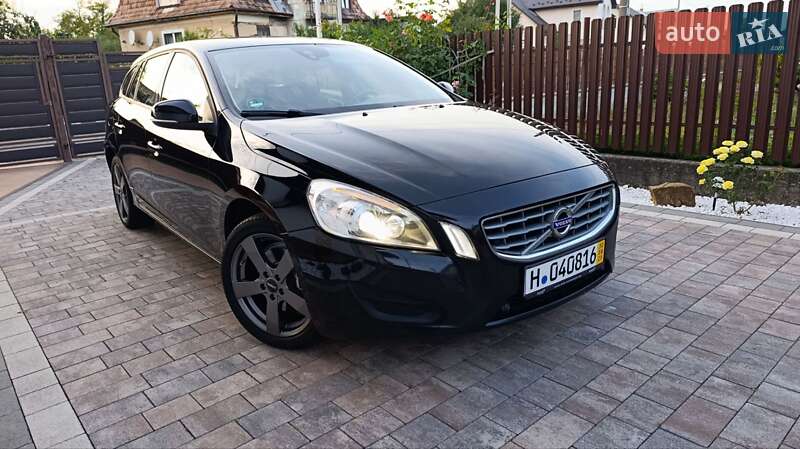 Универсал Volvo V60 2011 в Стрые