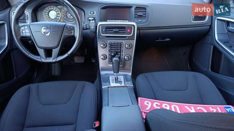 Универсал Volvo V60 2011 в Стрые